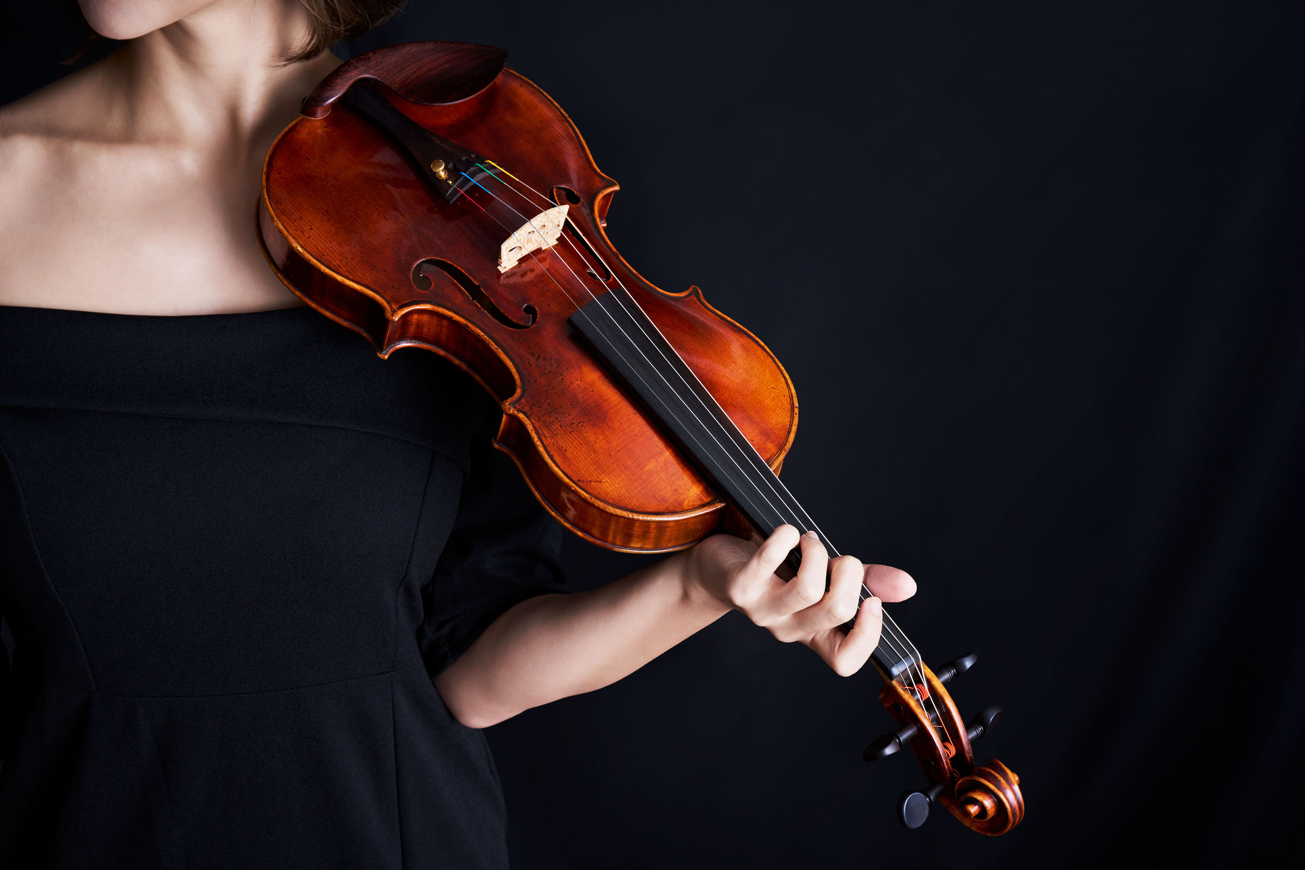 若手音楽家の演奏風景